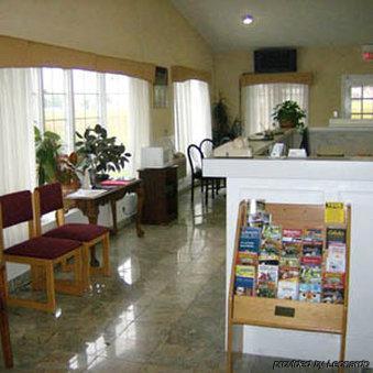 Harrisonville Inn & Suites 内观 照片